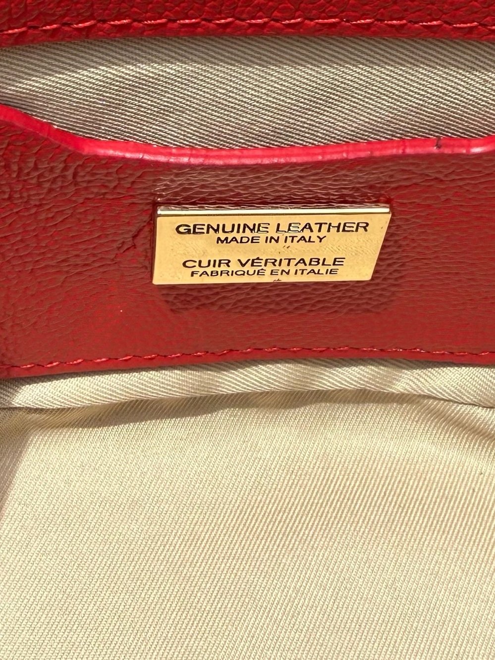 New Viola Castellani Red Leather Top-Handle Crossbody Bag with Gold Chain - Picture 13 of 13